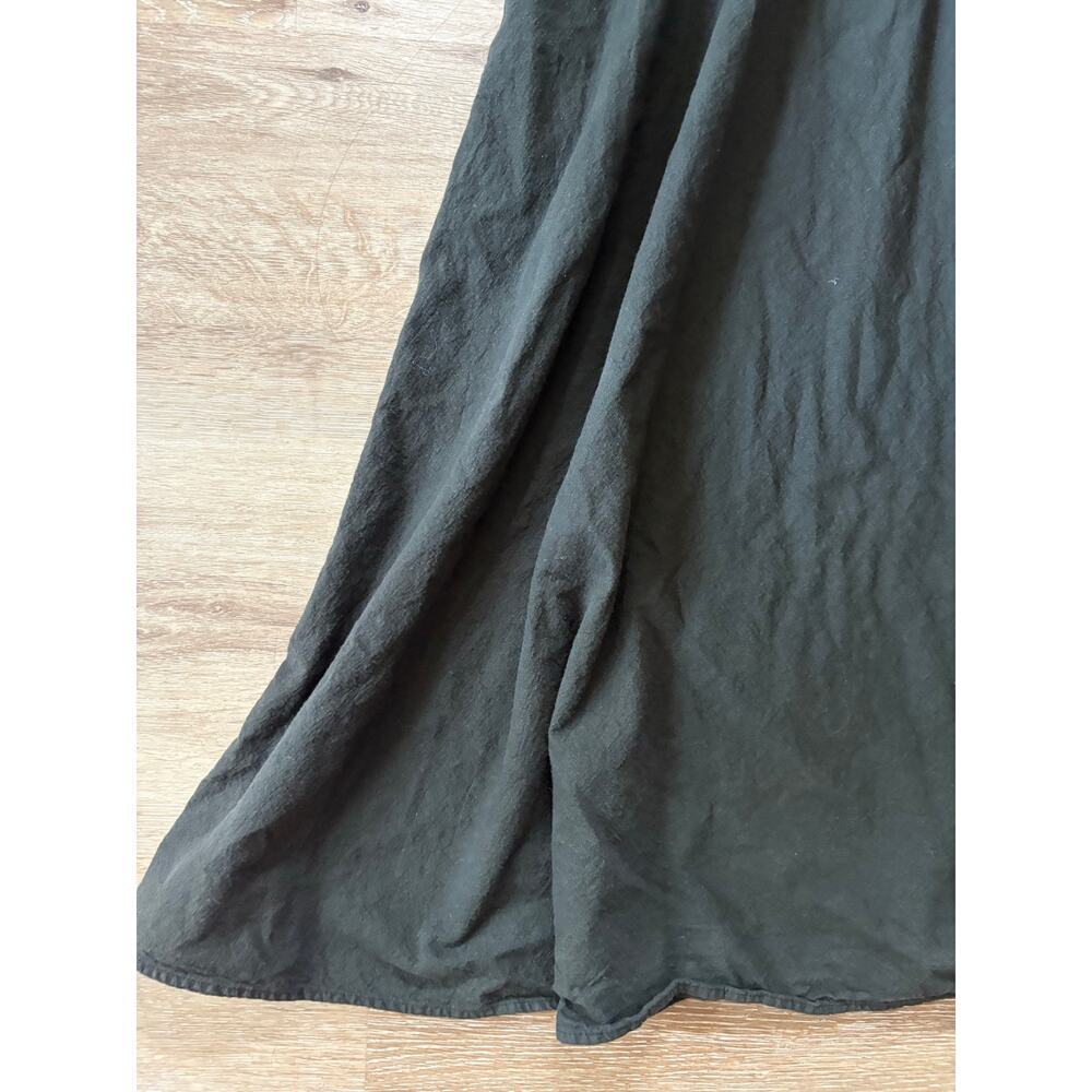 Curator black puff-sleeve midi dress - Picture 2 of 9